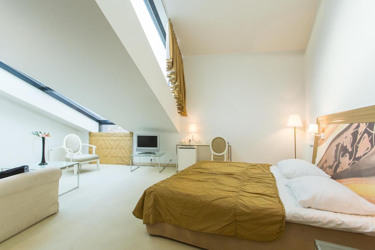 Arensburg Boutique Hotel & Spa Kuressaare Exterior photo